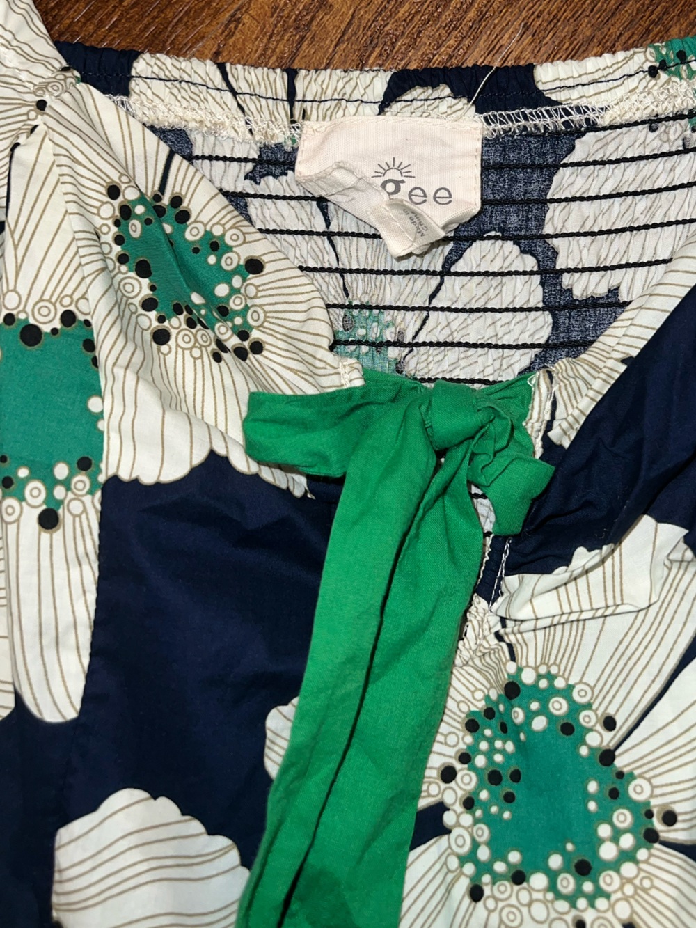 Umgee Navy Floral Green Ribbon Boho Smocked Short Puff Sleeve Mini Dress Size S - Picture 7 of 11
